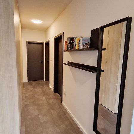 Hillshome - 84M2 Moderny Byt S Terasou Aj Saunou Liptovský Mikuláš Exteriér fotografie