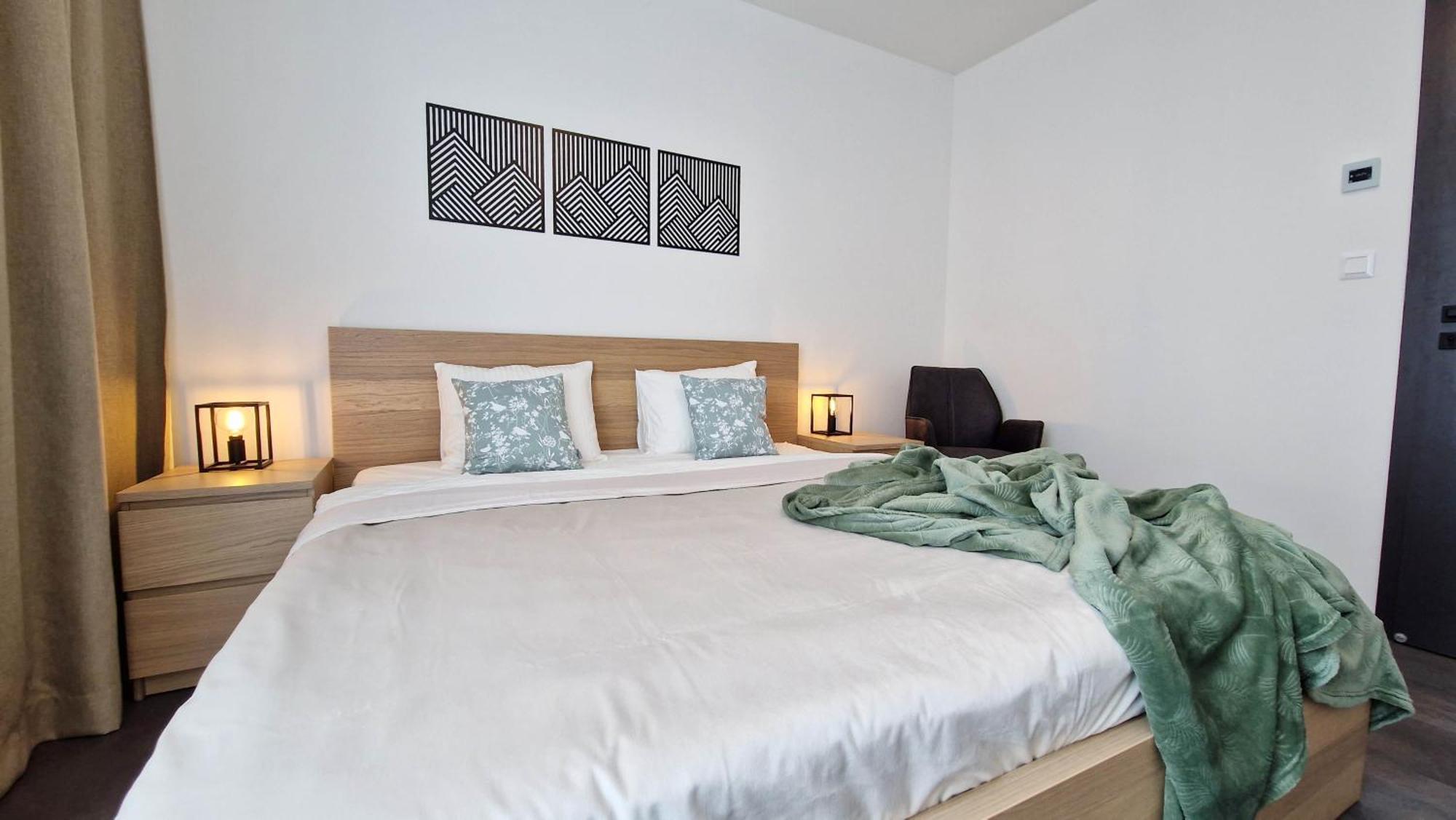 Hillshome - 84M2 Moderny Byt S Terasou Aj Saunou Liptovský Mikuláš Exteriér fotografie