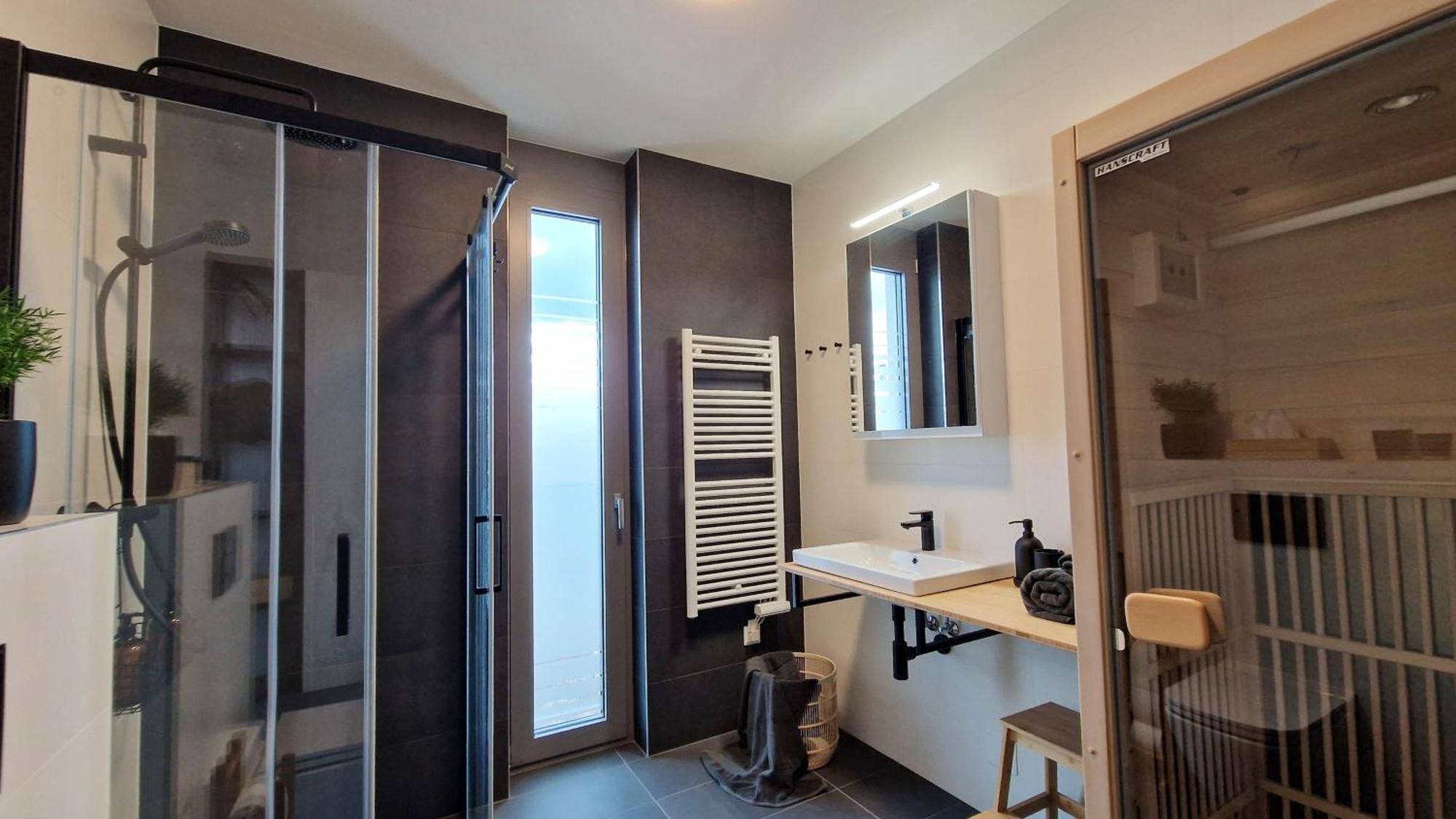 Hillshome - 84M2 Moderny Byt S Terasou Aj Saunou Liptovský Mikuláš Exteriér fotografie