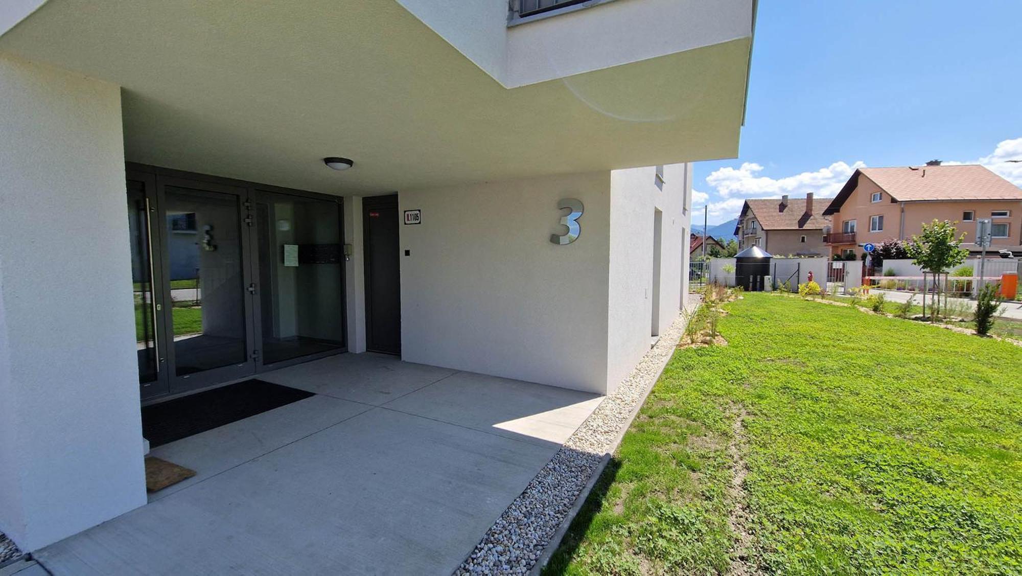 Hillshome - 84M2 Moderny Byt S Terasou Aj Saunou Liptovský Mikuláš Exteriér fotografie